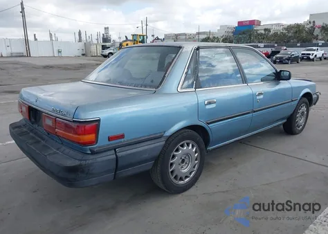 1988 Toyota Camry Dlx from USA, damaged, VIN JT2SV21EXJ0159084